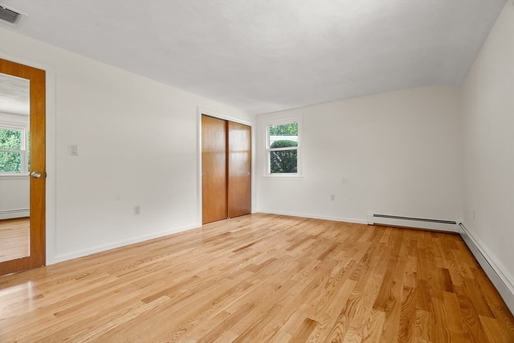31 Phillips Cir, Waltham MA 02452 photo 22