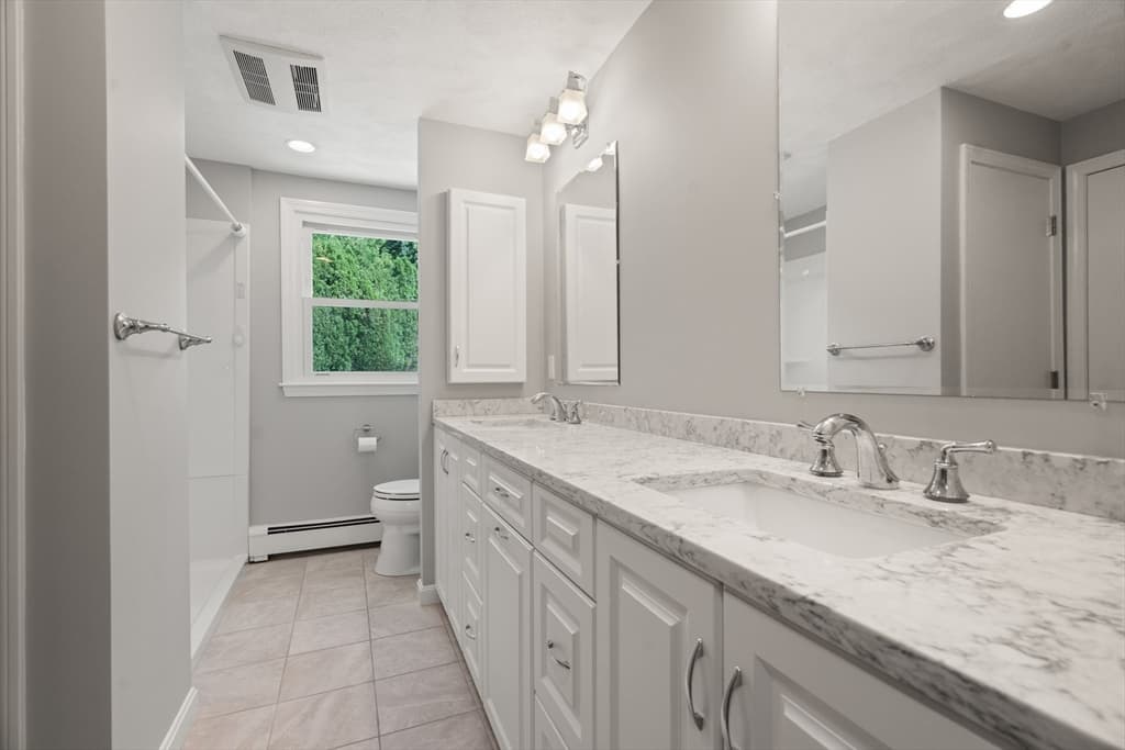 31 Phillips Cir, Waltham MA 02452 photo 28
