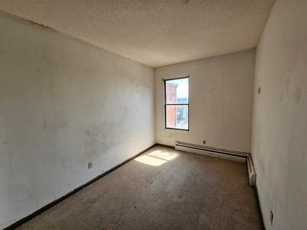 344 Maple St # 344, Holyoke MA 01040 photo 6