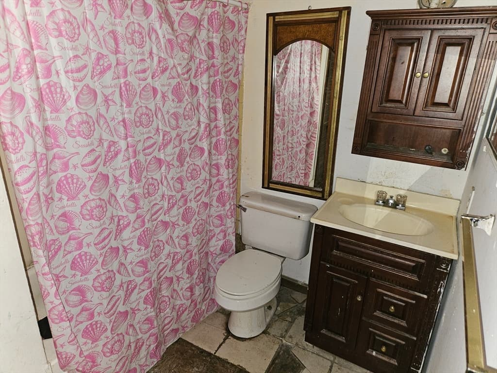 344 Maple St # 344, Holyoke MA 01040 photo 13