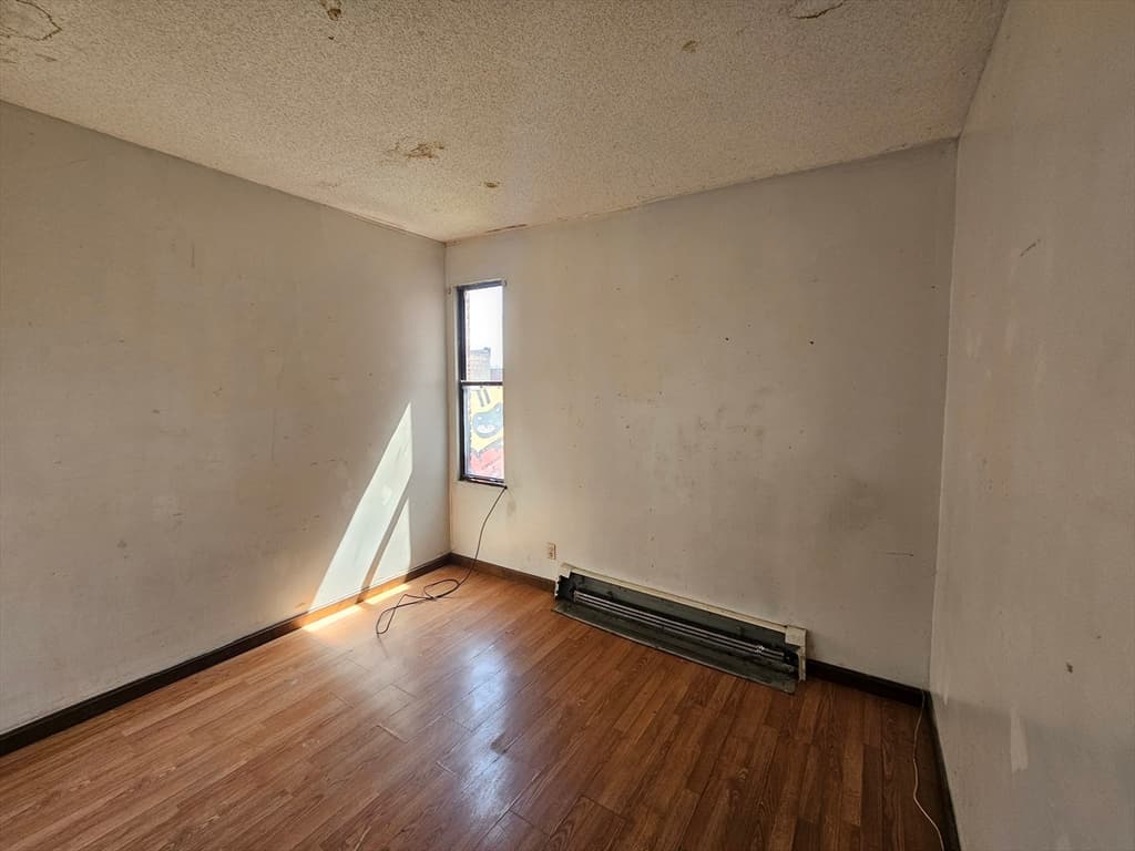 344 Maple St # 344, Holyoke MA 01040 photo 8