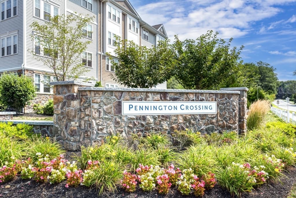 1211 Pennington Drive # 1211, Walpole MA 02081