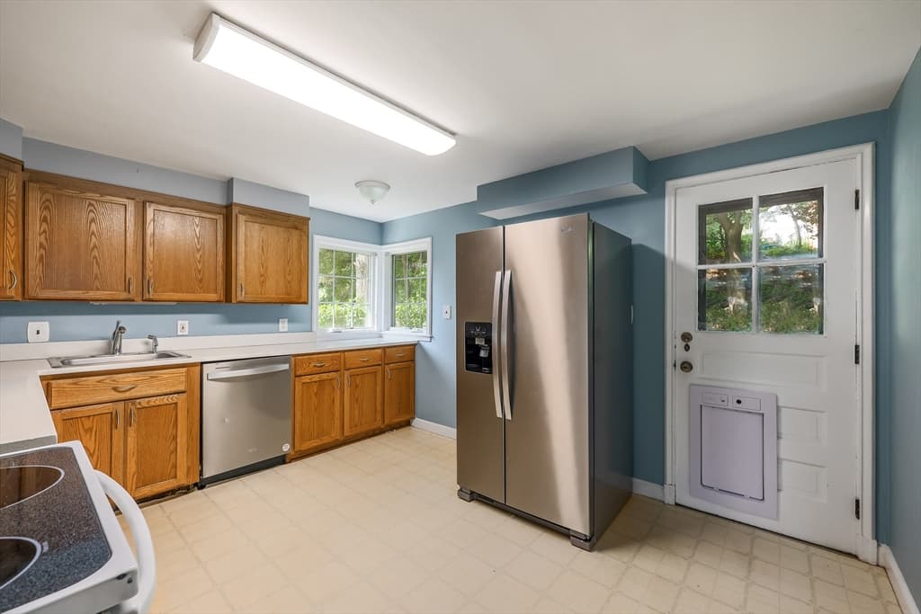 6 Old Brook Dr, Worcester MA 01609 photo 21
