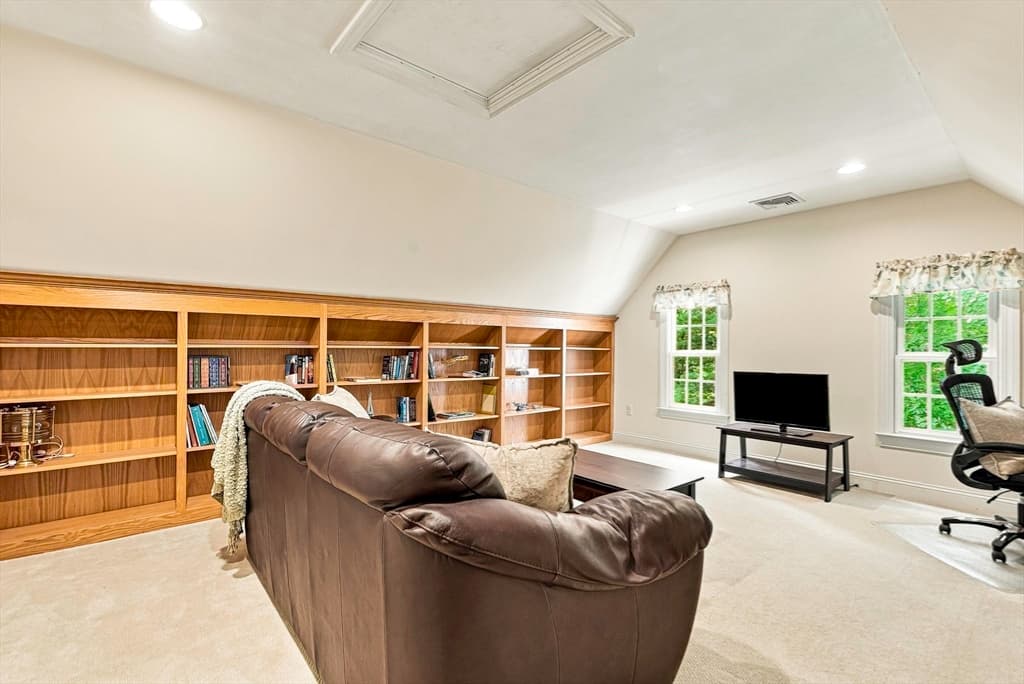 3 Graystone Way, Southborough MA 01772 photo 33