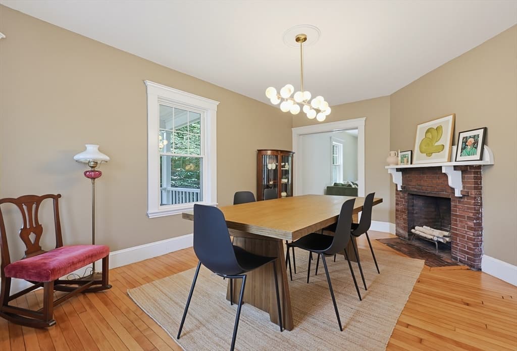 110 Essex St, Beverly MA 01915 photo 9