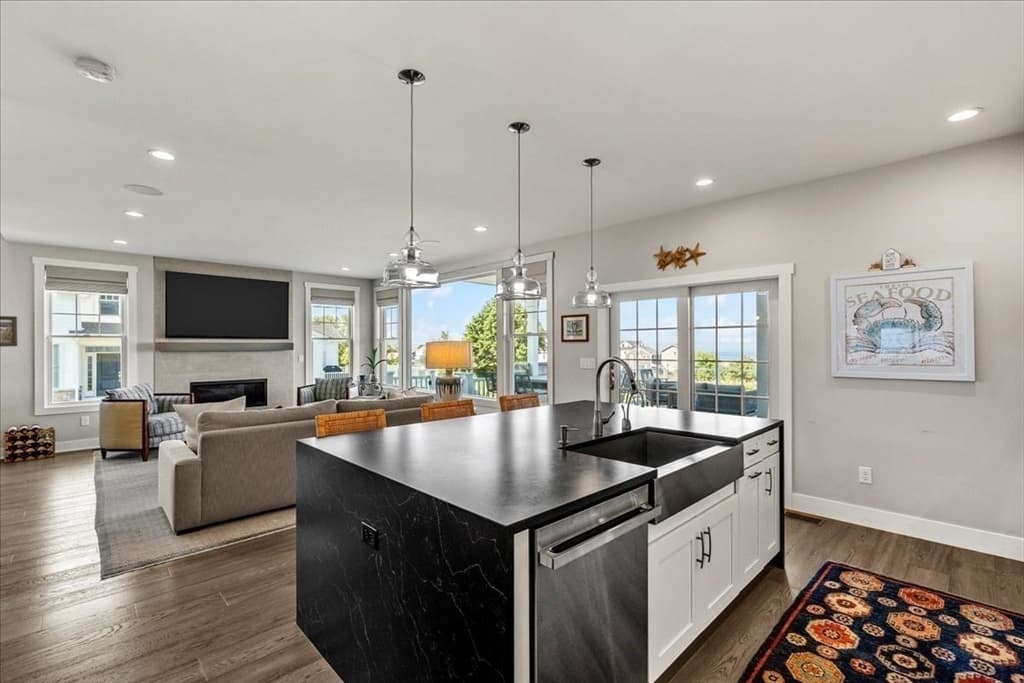154 Hatherly Rd, Scituate MA 02066 photo 11
