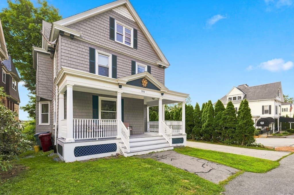 201 Nesmith Street, Lowell MA 01852 photo 2