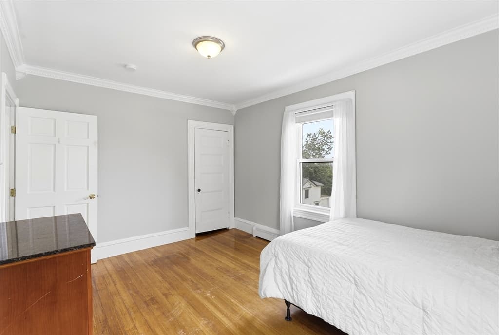 201 Nesmith Street, Lowell MA 01852 photo 18