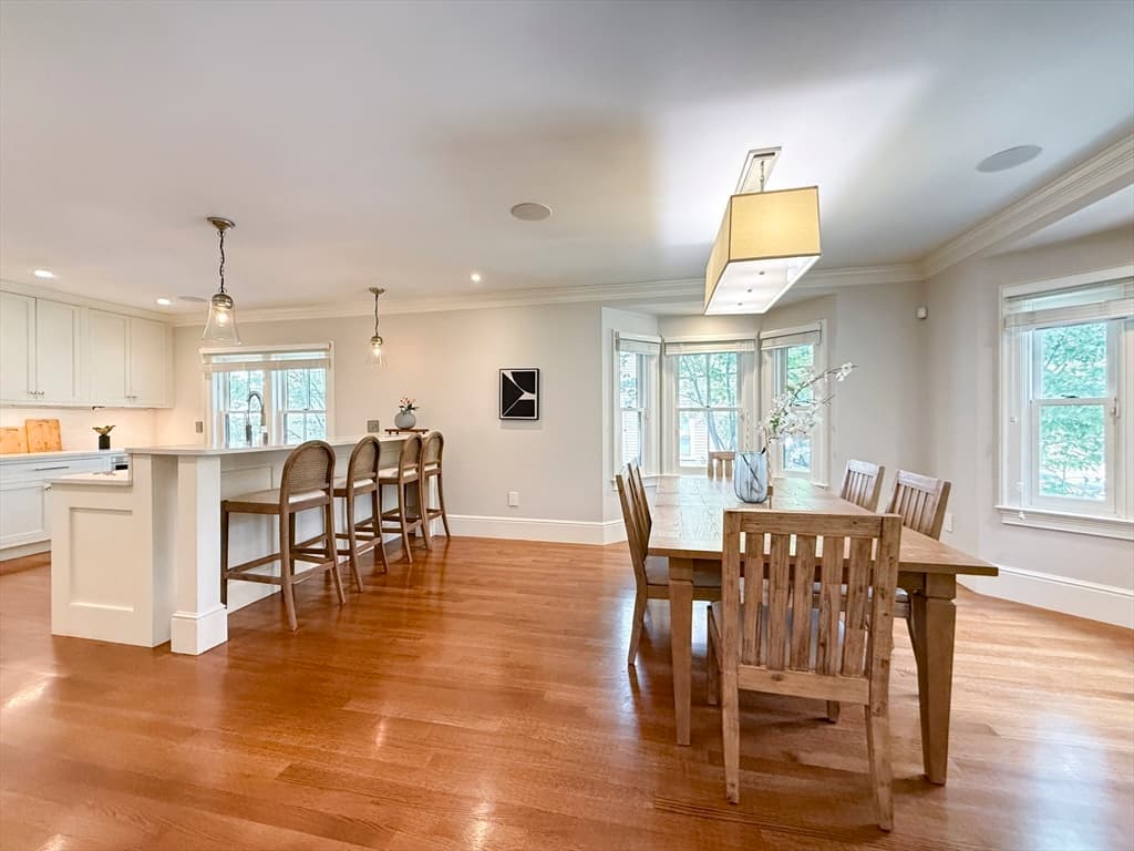 35 Willard St, Cambridge MA 02138 photo 9
