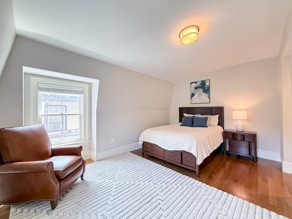 35 Willard St, Cambridge MA 02138 photo 21