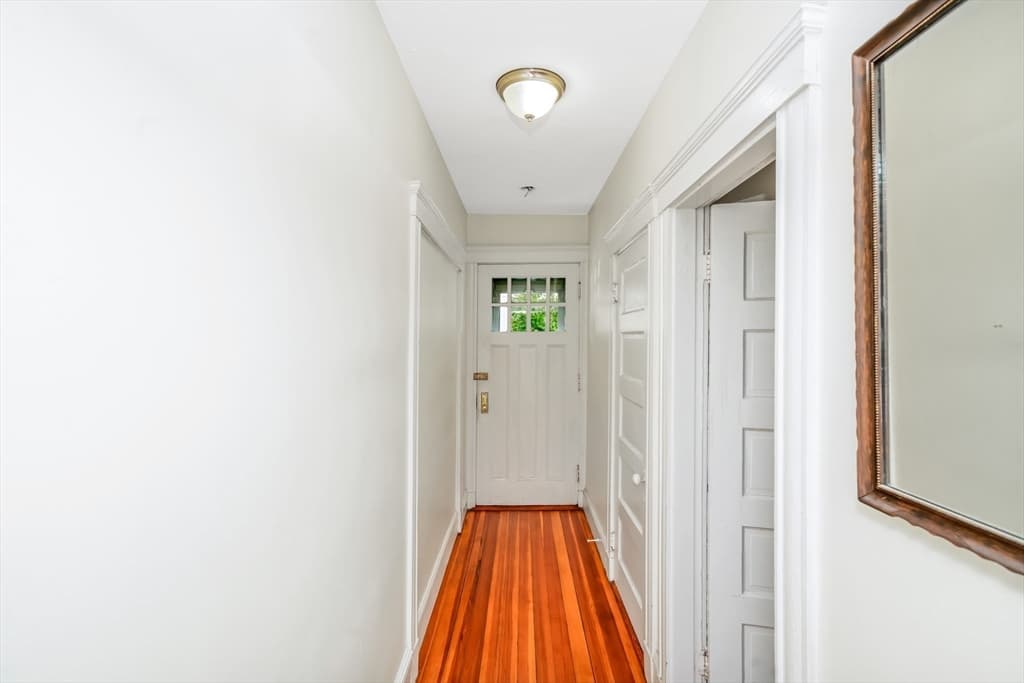 134 Willow St, Quincy MA 02170 photo 2