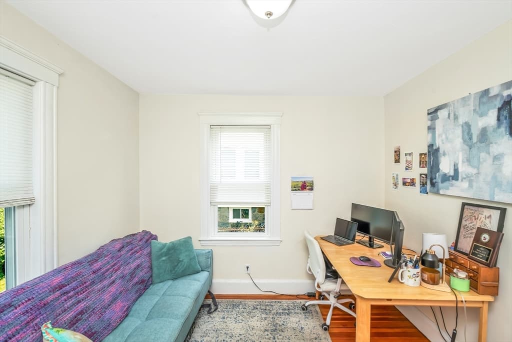 134 Willow St, Quincy MA 02170 photo 6