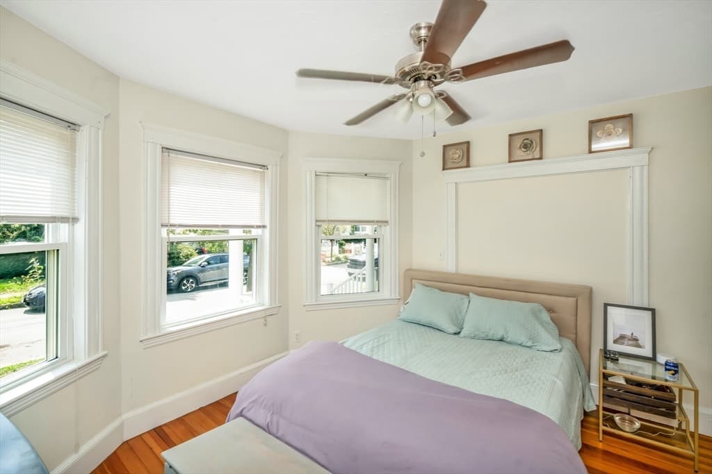 134 Willow St, Quincy MA 02170 photo 9