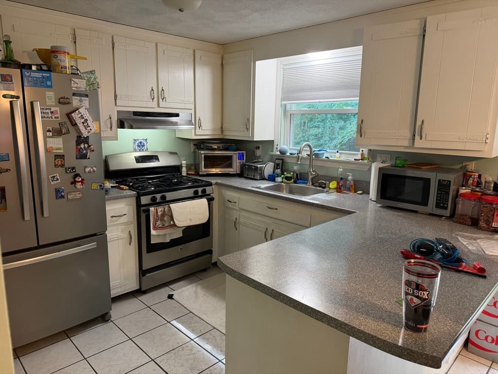 62 Frederick St # 37, Dracut MA 01826 photo 4