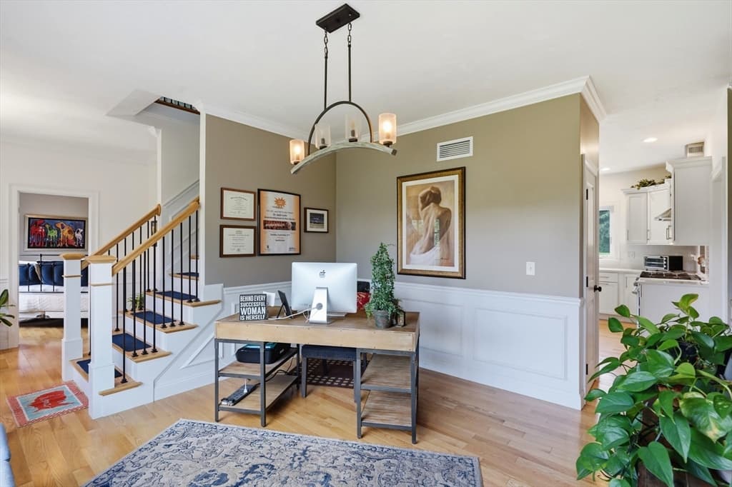 277 Yew St, Douglas MA 01516 photo 4