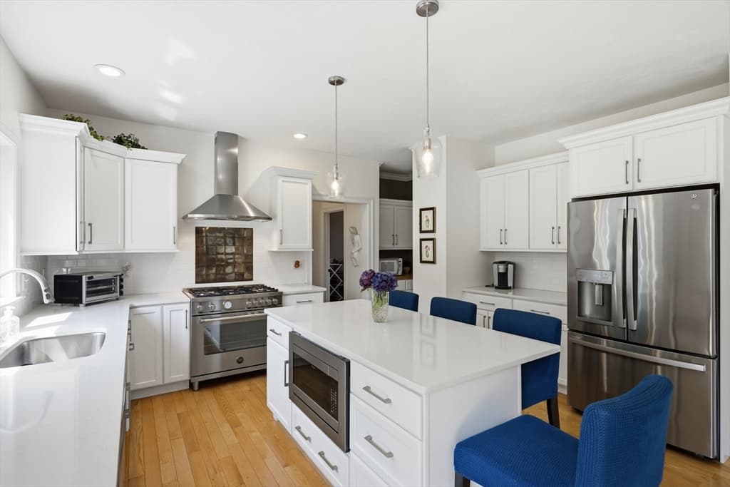 277 Yew St, Douglas MA 01516 photo 8