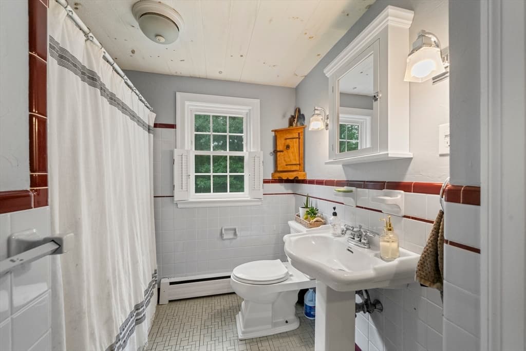 595 Forest St, Marshfield MA 02050 photo 16