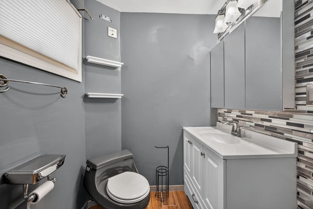 18 Henry St, Everett MA 02149 photo 20