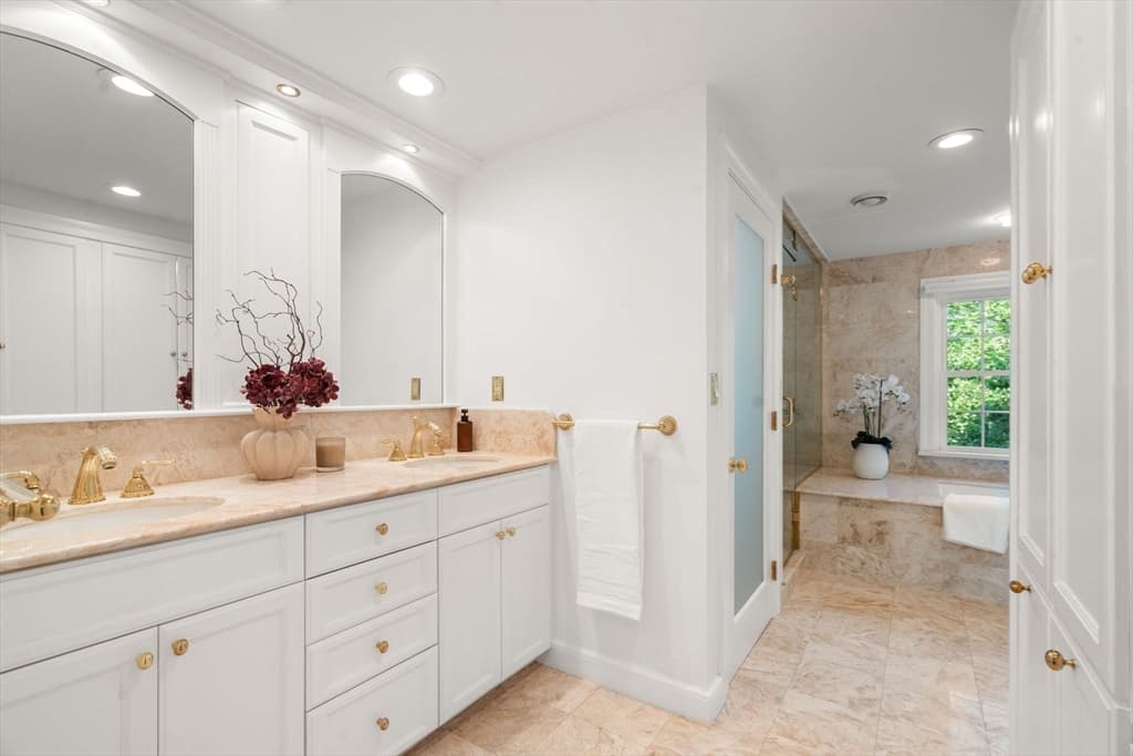 Single Family Residence at 8 Manitoba Rd, Newton MA 02468, Newton, photo 22 of 38