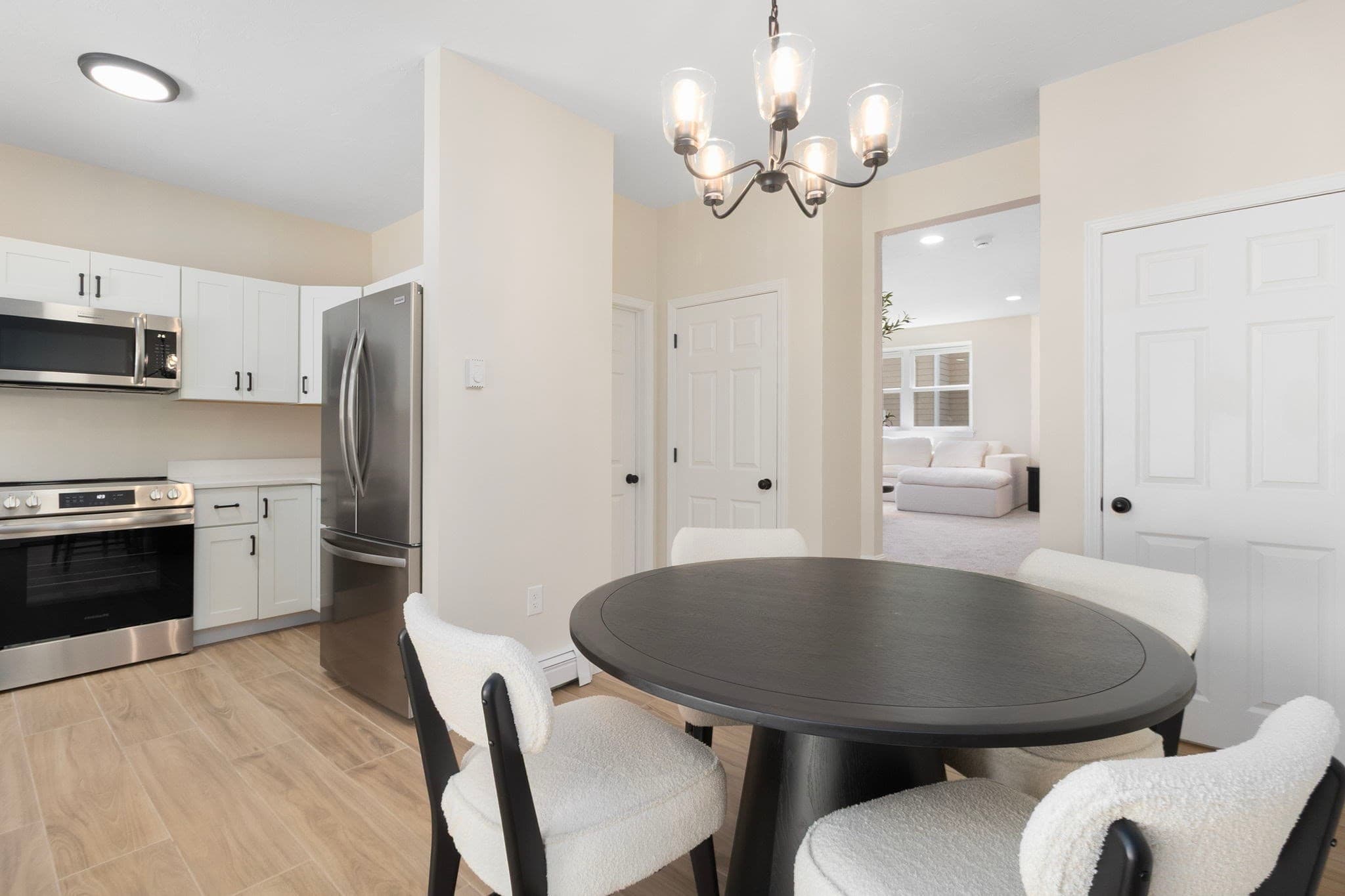 Condominium at 41 Fairfield Park # 41, Mansfield MA 02048, Mansfield, photo 9 of 42