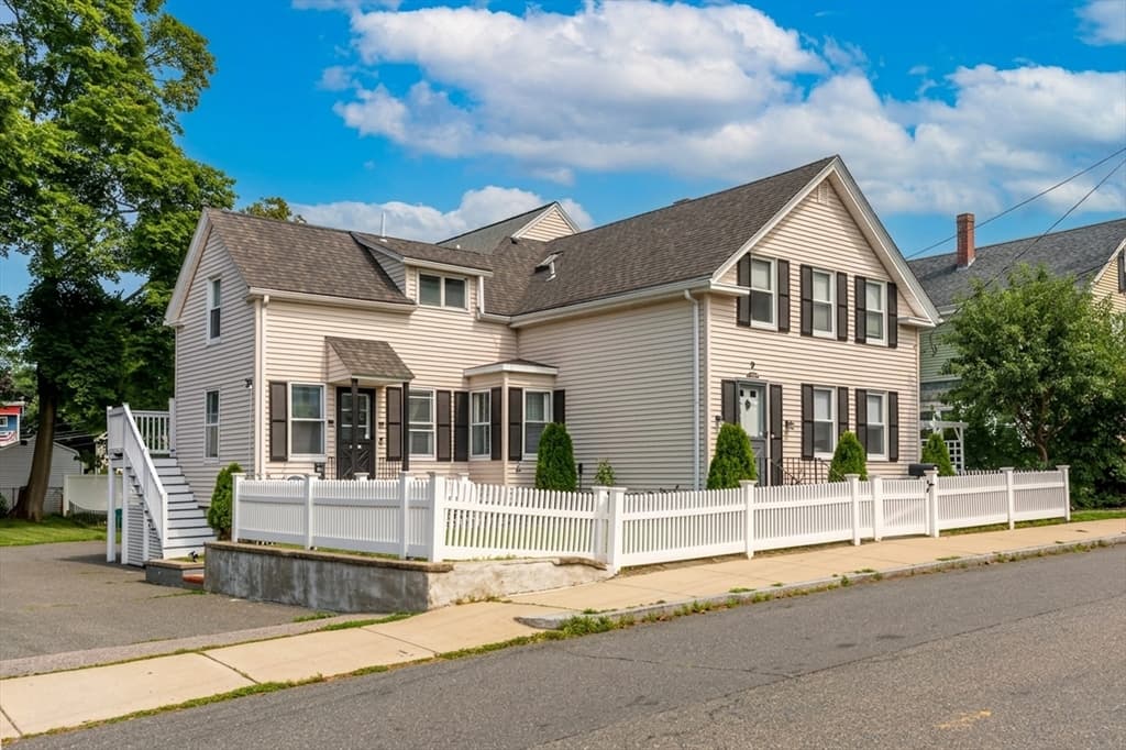 9 Lawrence St # 1, Woburn MA 01801 photo 2