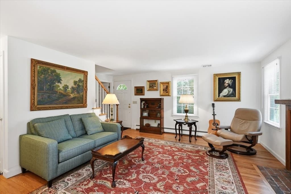 98 Bray Farm Rd S, Yarmouth MA 02675 photo 4