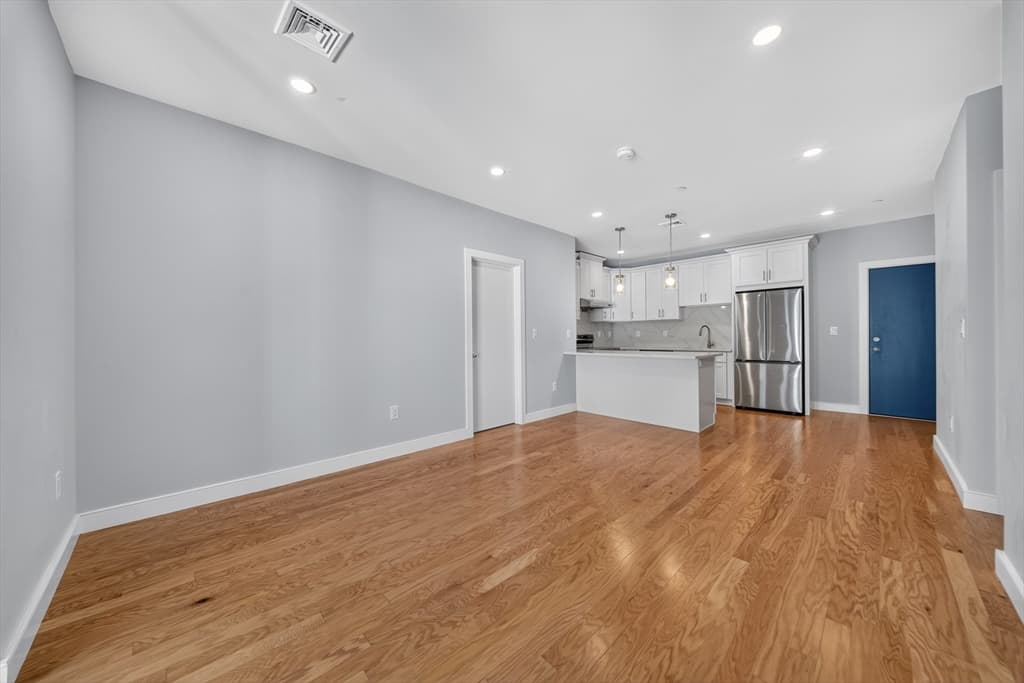 222 Arlington St # 2B, Quincy MA 02170 photo 5