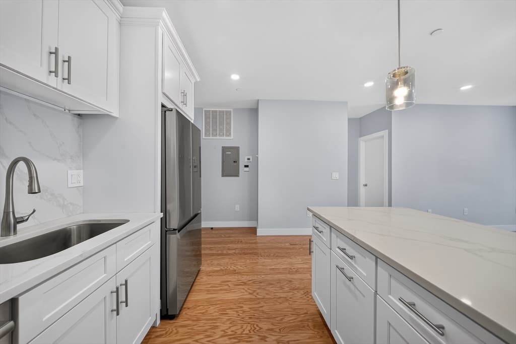222 Arlington St # 2B, Quincy MA 02170 photo 14