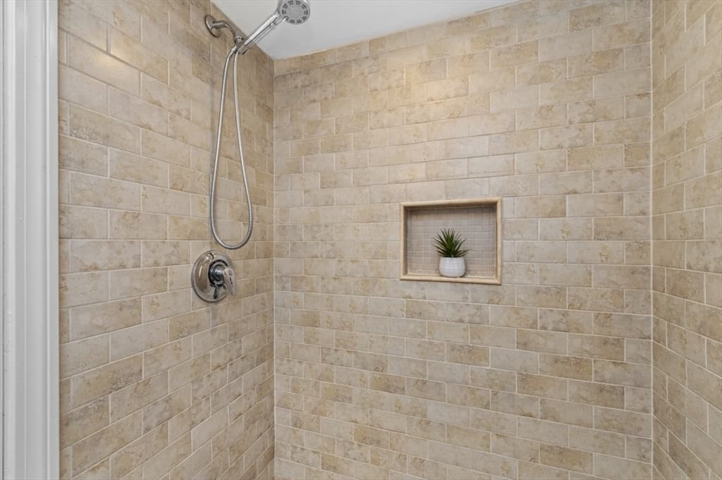 57 West Cedar Street # 2, Boston MA 02114 photo 16