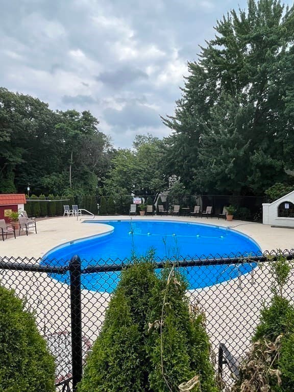200 Fellsview Terrace # 205B, Stoneham MA 02180 photo 11