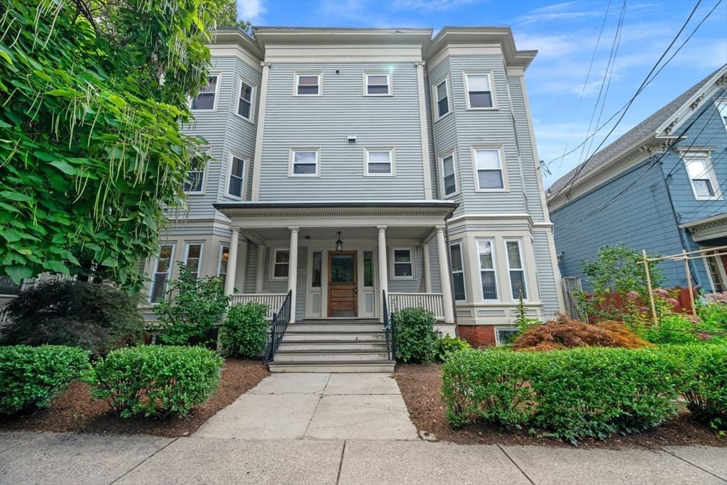21 School St # 1L, Somerville MA 02143 photo 2