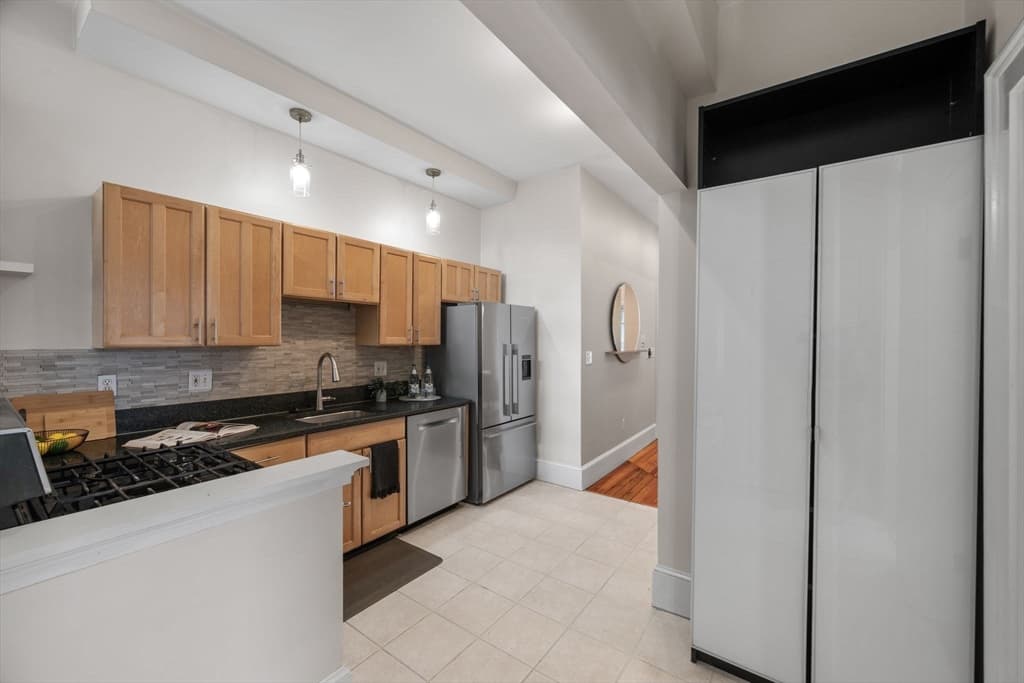 21 School St # 1L, Somerville MA 02143 photo 11