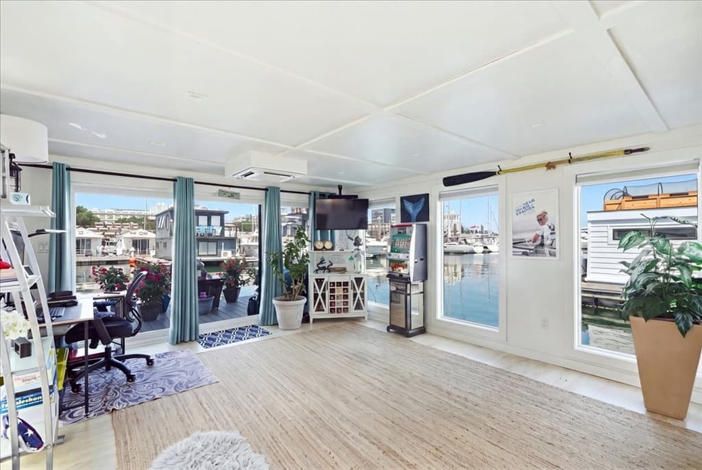 1 Pier 8 13th St # B28, Boston MA 02129 photo 7