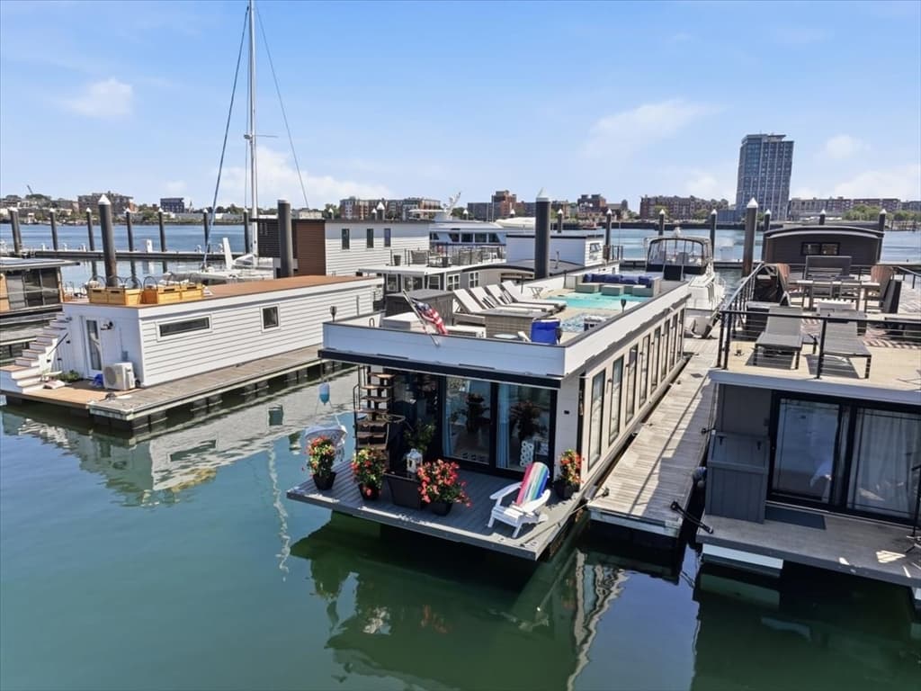 1 Pier 8 13th St # B28, Boston MA 02129 photo 3