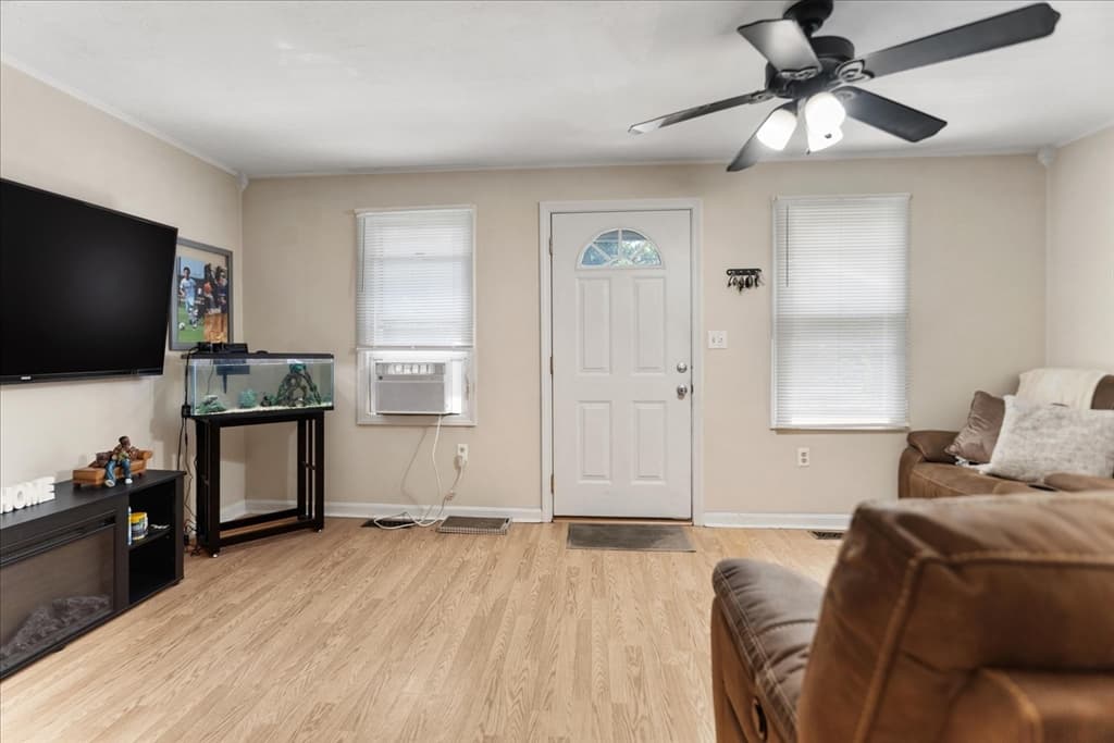 21 Milk St # 4, Attleboro MA 02703 photo 5
