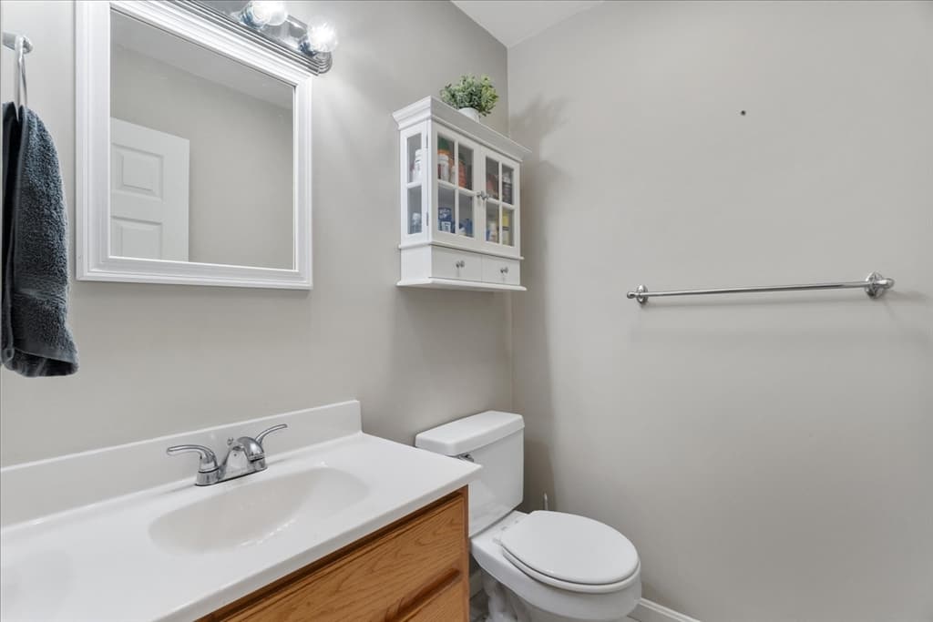 21 Milk St # 4, Attleboro MA 02703 photo 10