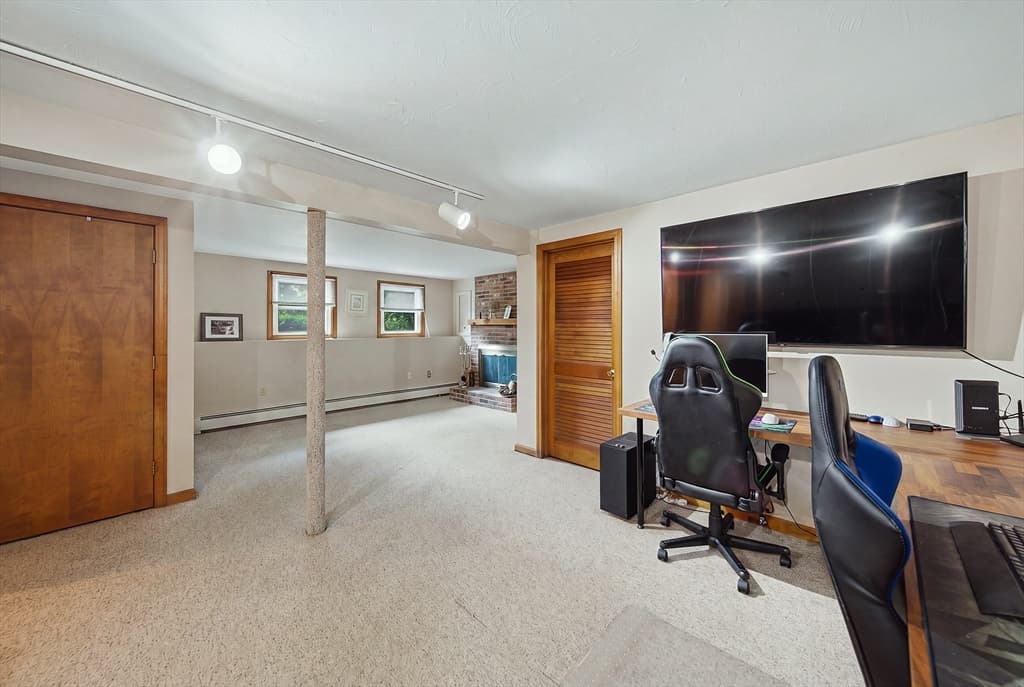 27 Reilly Ave, Blackstone MA 01504 photo 25