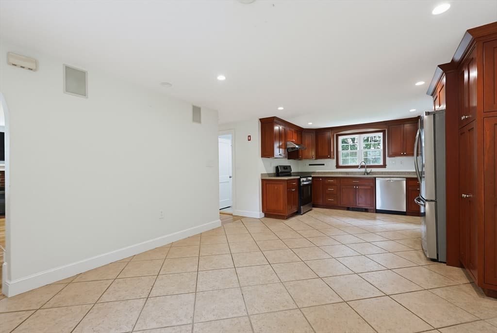 50 Rustic Rd, Walpole MA 02032 photo 17