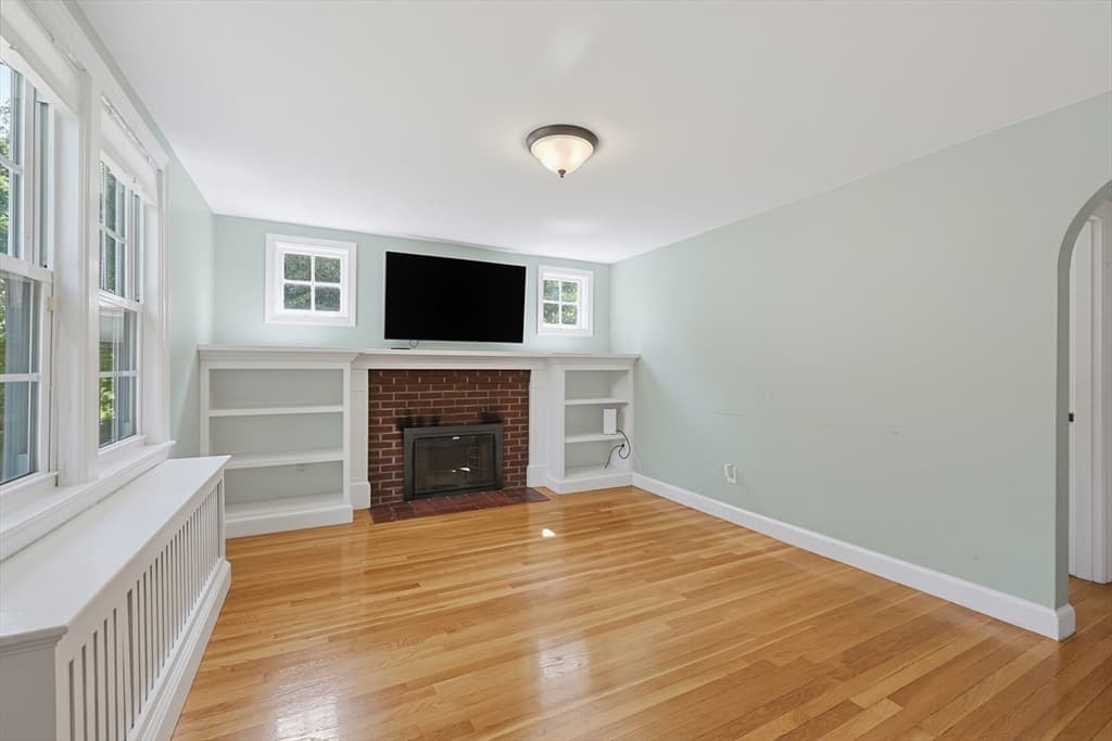 50 Rustic Rd, Walpole MA 02032 photo 3
