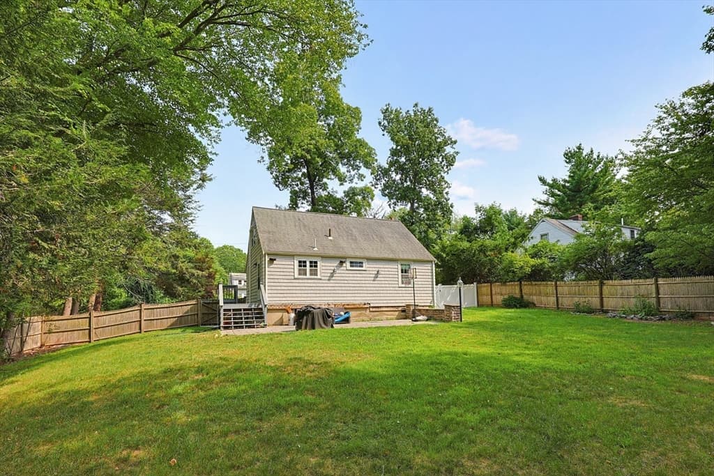 50 Rustic Rd, Walpole MA 02032 photo 38