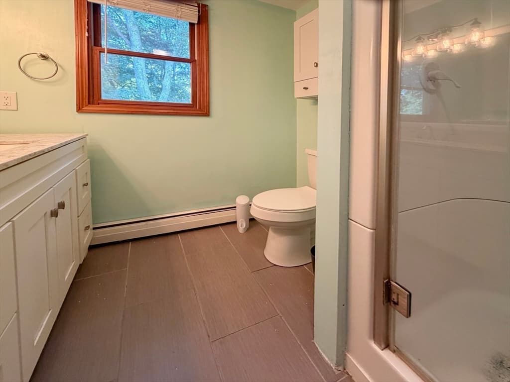 79 Lorchris St, Leominster MA 01453 photo 22