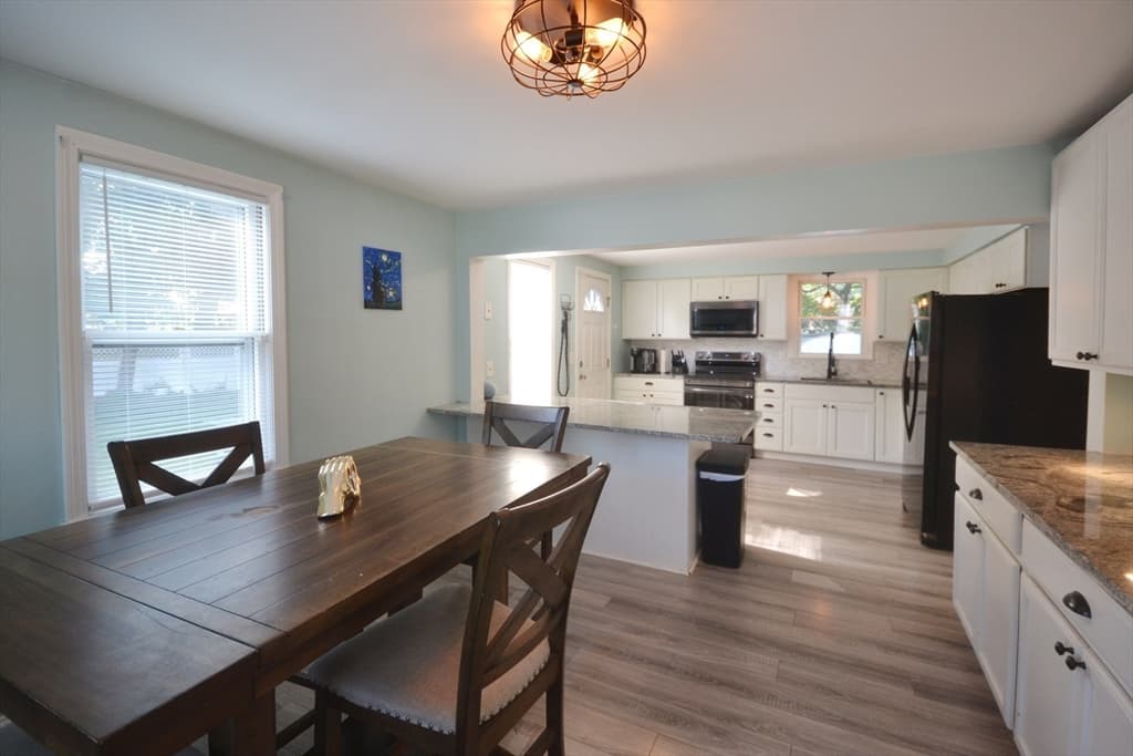 79 Lorchris St, Leominster MA 01453 photo 7
