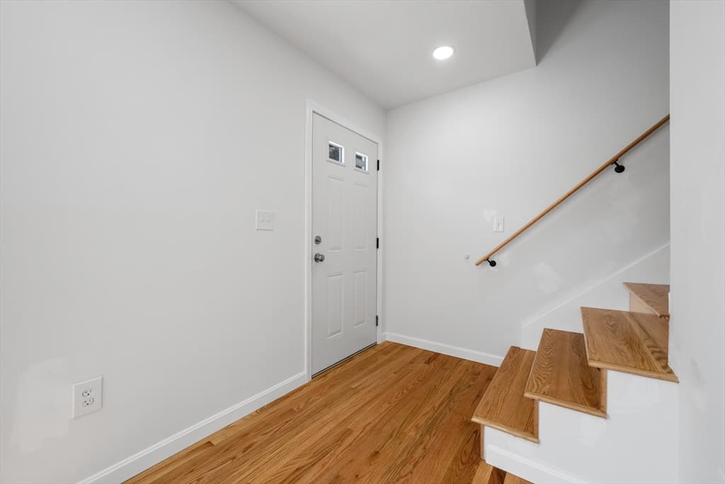 93 Brown St # A, Leicester MA 01611 photo 5