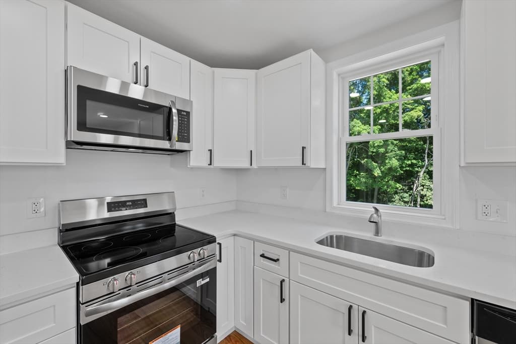 93 Brown St # A, Leicester MA 01611 photo 9