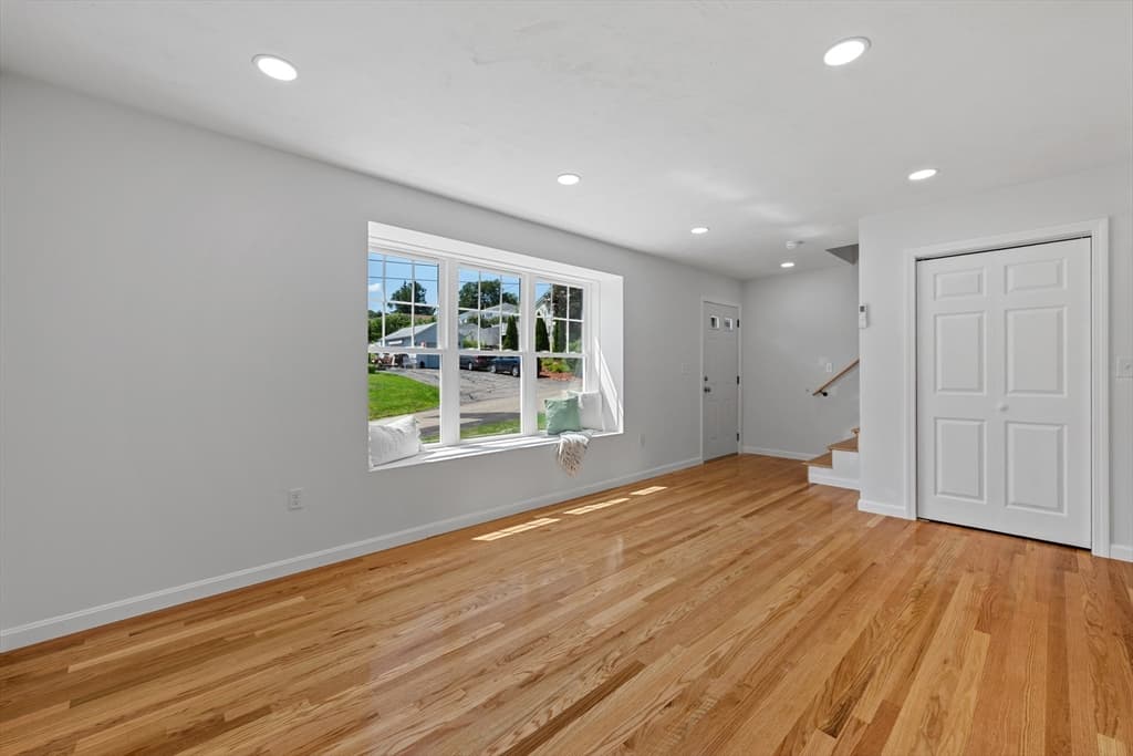 93 Brown St # A, Leicester MA 01611 photo 8