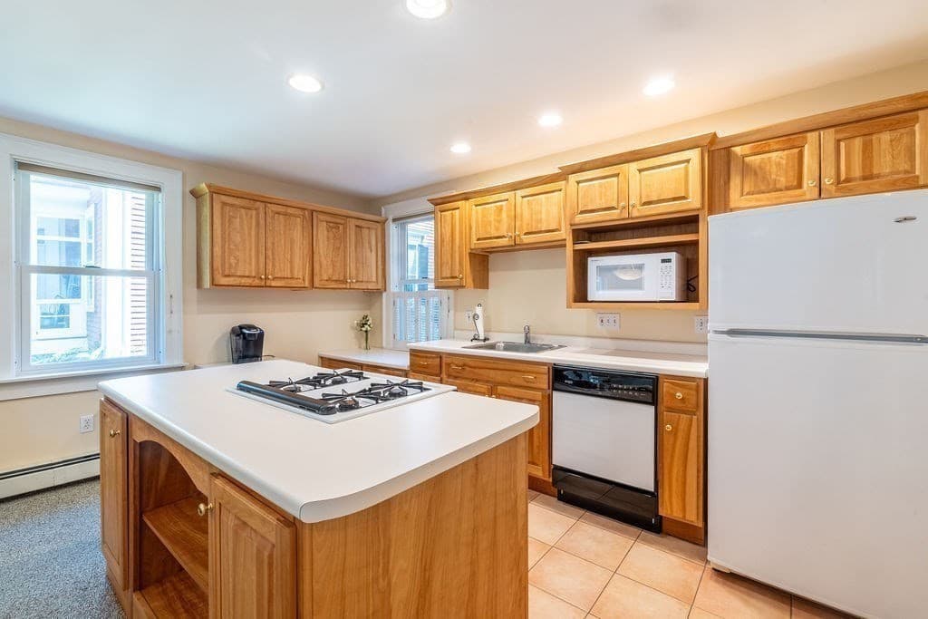 40 N Main St # 3, Ipswich MA 01938 photo 9