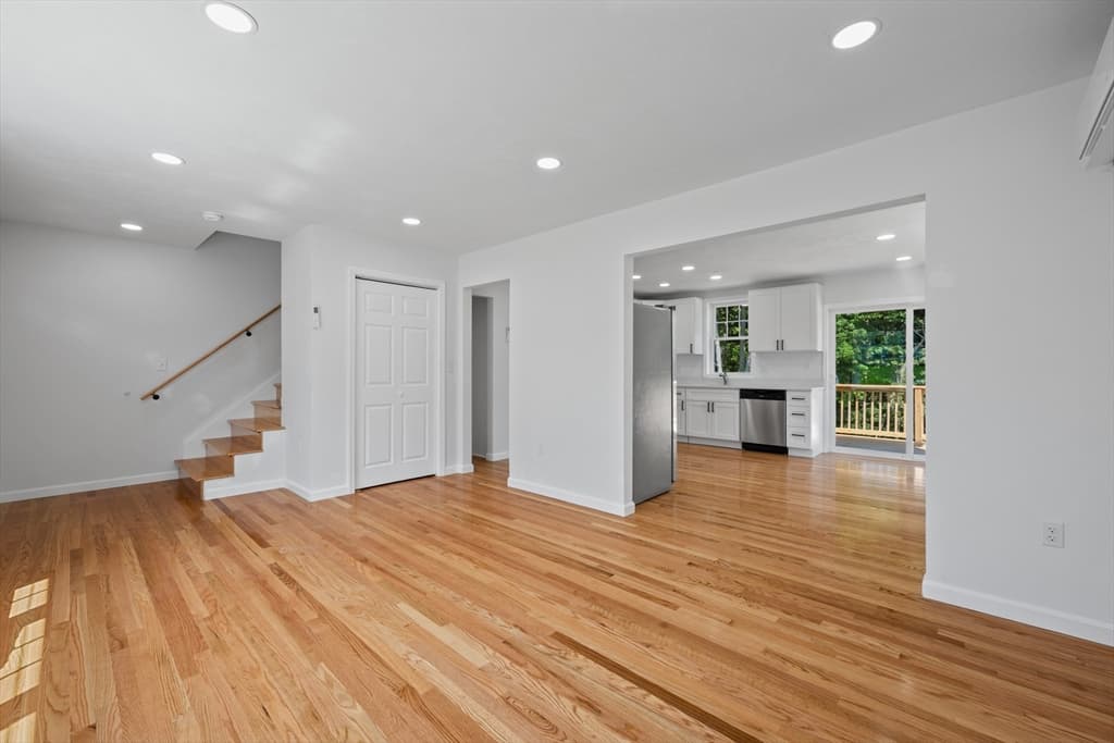 93 Brown St # B, Leicester MA 01611 photo 11