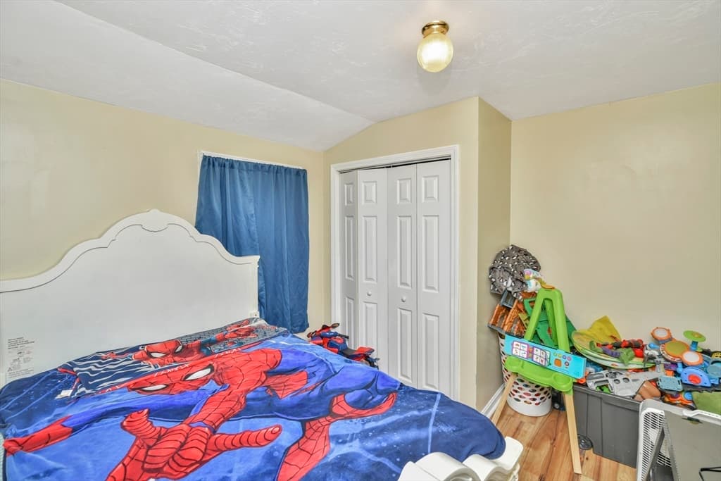 469 Summer St, Brockton MA 02302 photo 9