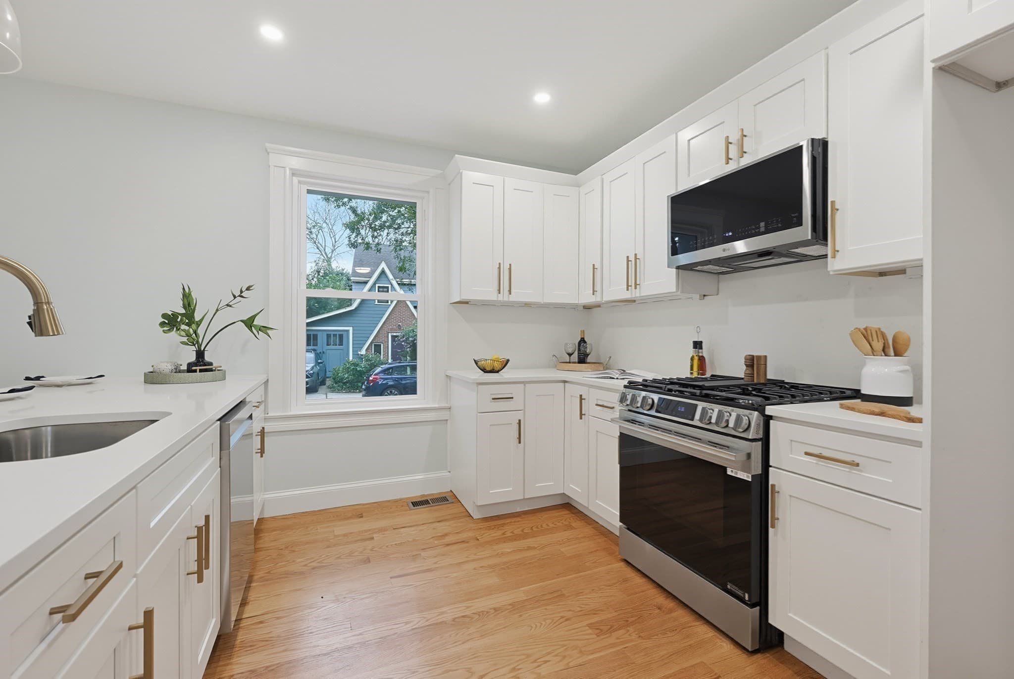 Single Family Residence at 302 Wachusett St, Boston MA 02130, Boston, photo 2 of 30