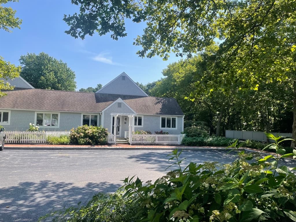 100 Mid-Iron # 7018, Mashpee MA 02649